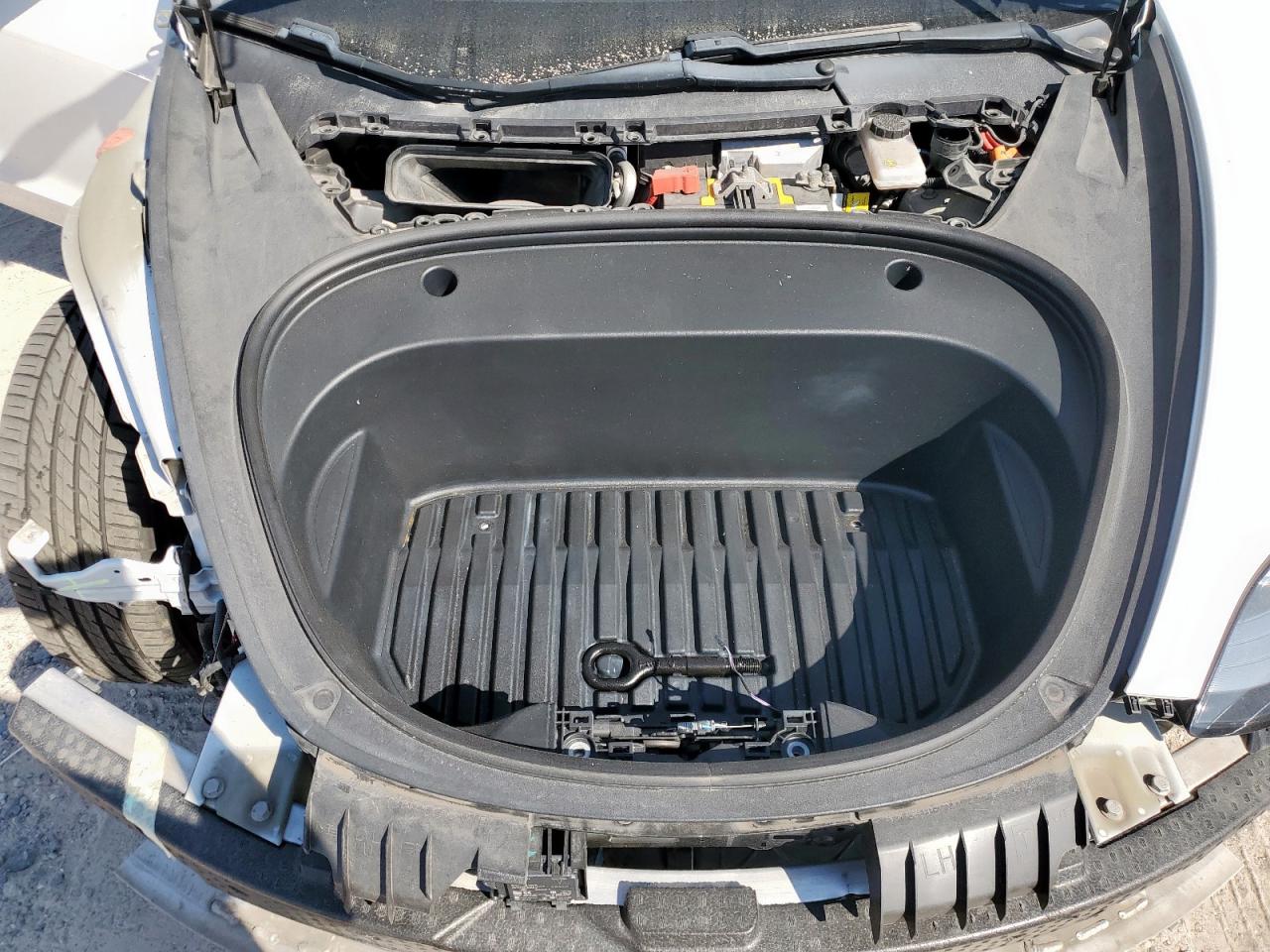 2020 Tesla Model 3 VIN: 5YJ3E1EC4LF800281 Lot: 85828245