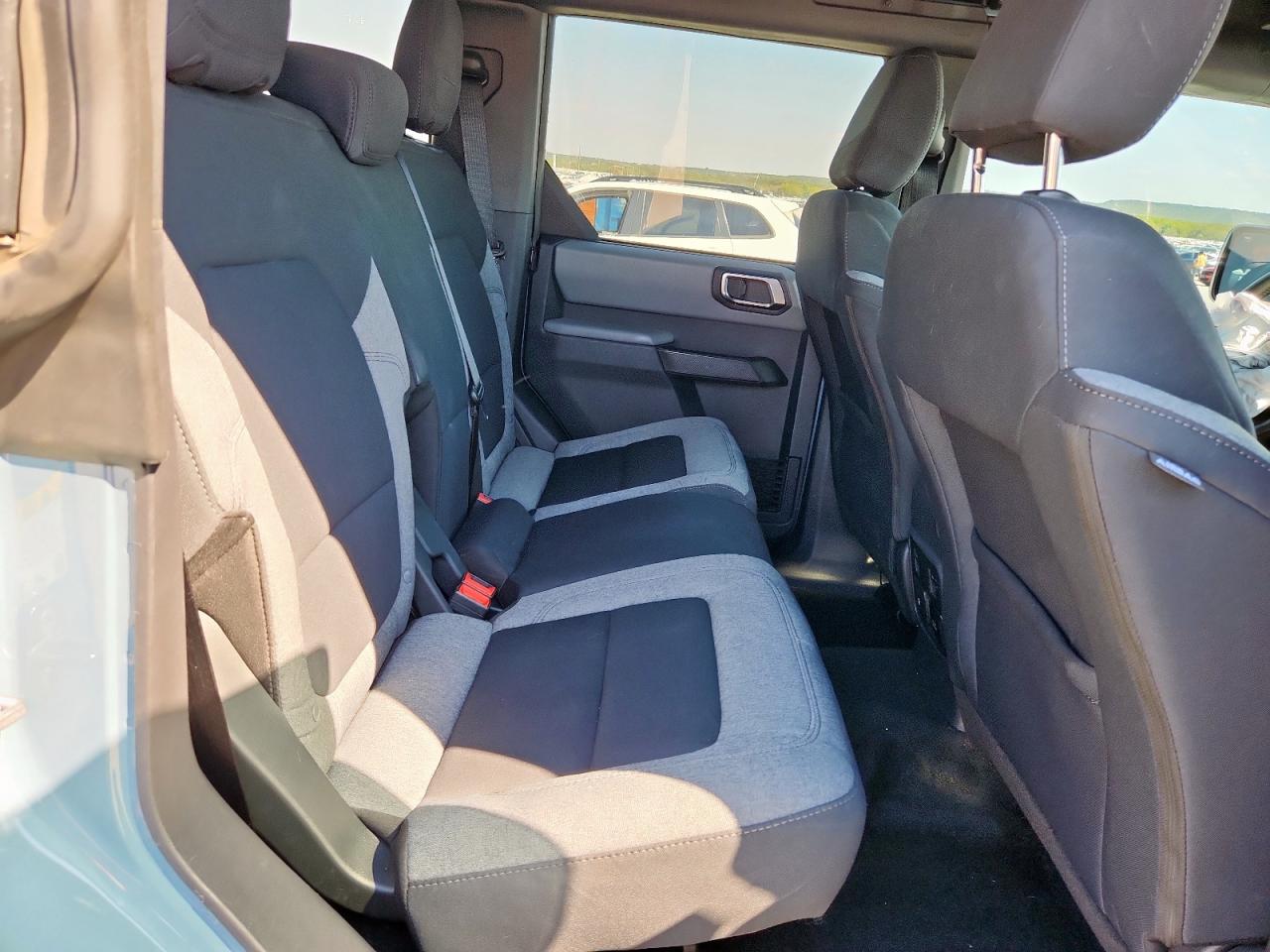 2023 Ford Bronco Base VIN: 1FMEE5DP8PLB48820 Lot: 86165455