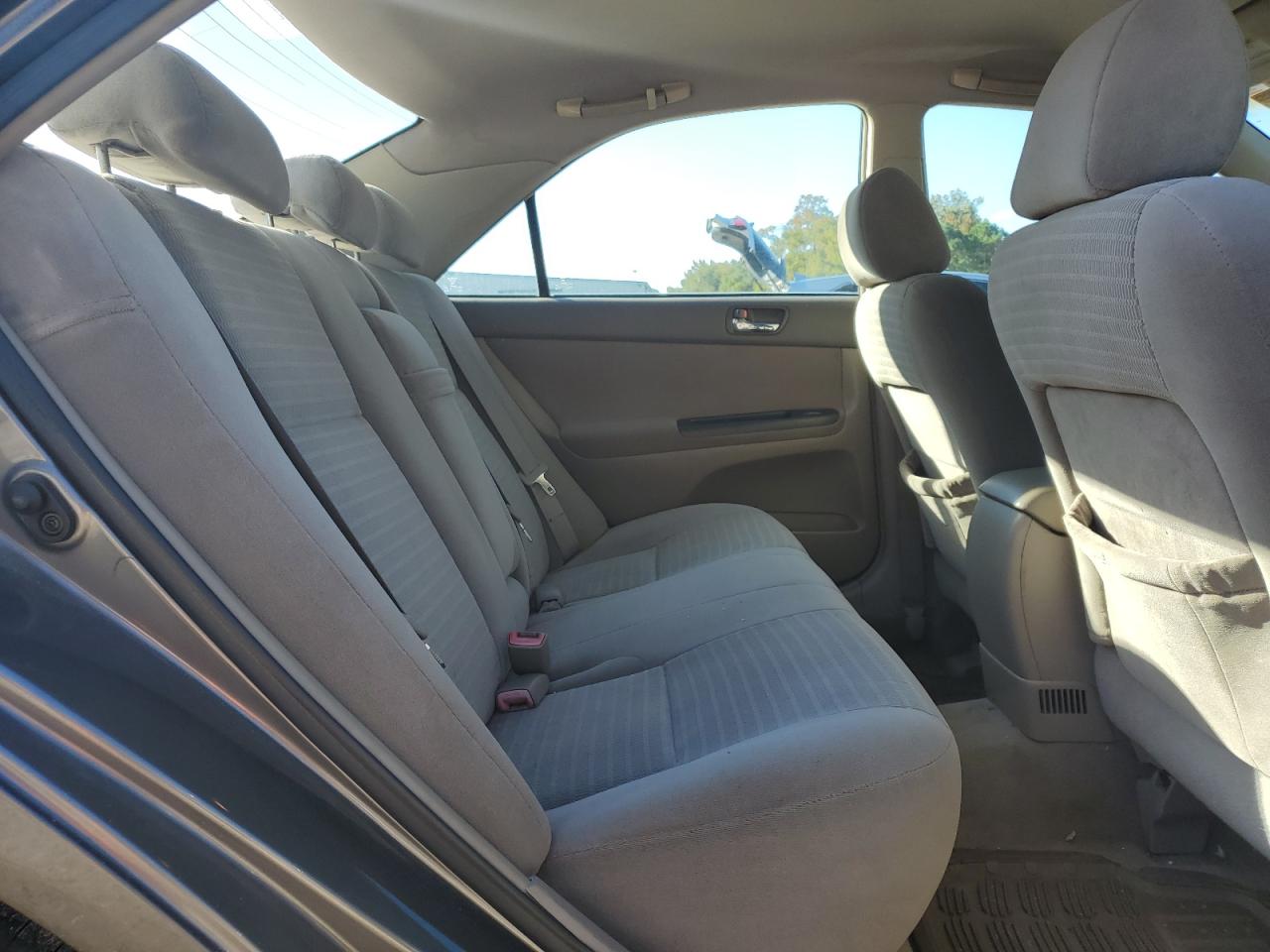 2005 Toyota Camry Le VIN: 4T1BE32K45U504508 Lot: 82257485