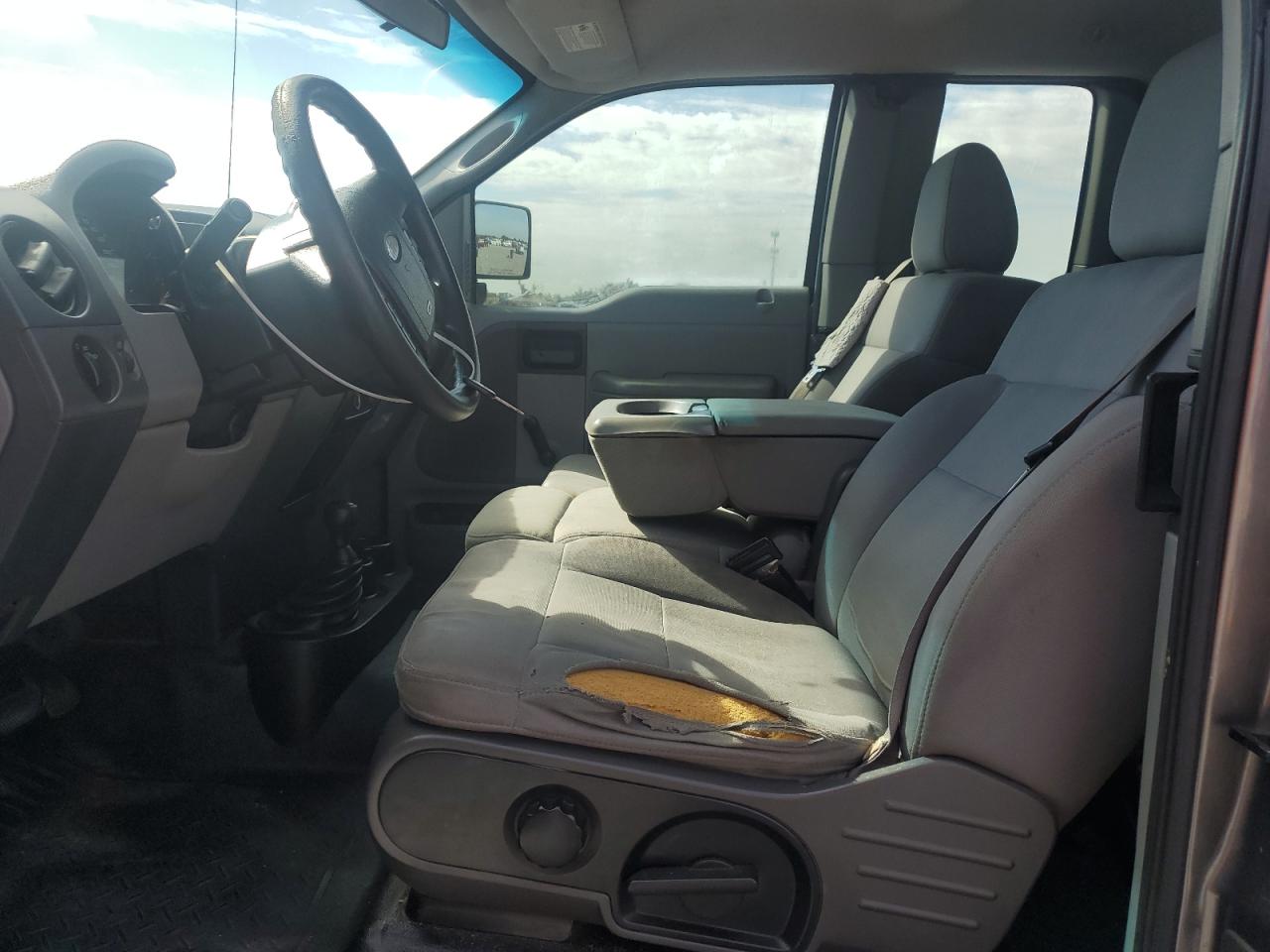 2005 Ford F150 VIN: 1FTRX14W55FA73148 Lot: 81914185