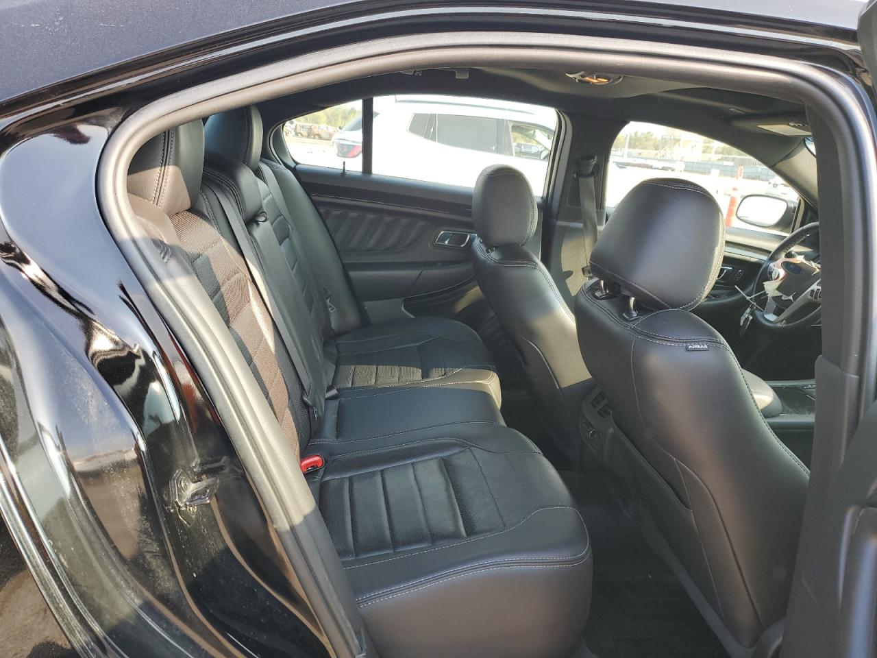 2018 Ford Taurus Sho VIN: 1FAHP2KT1JG119515 Lot: 85353435