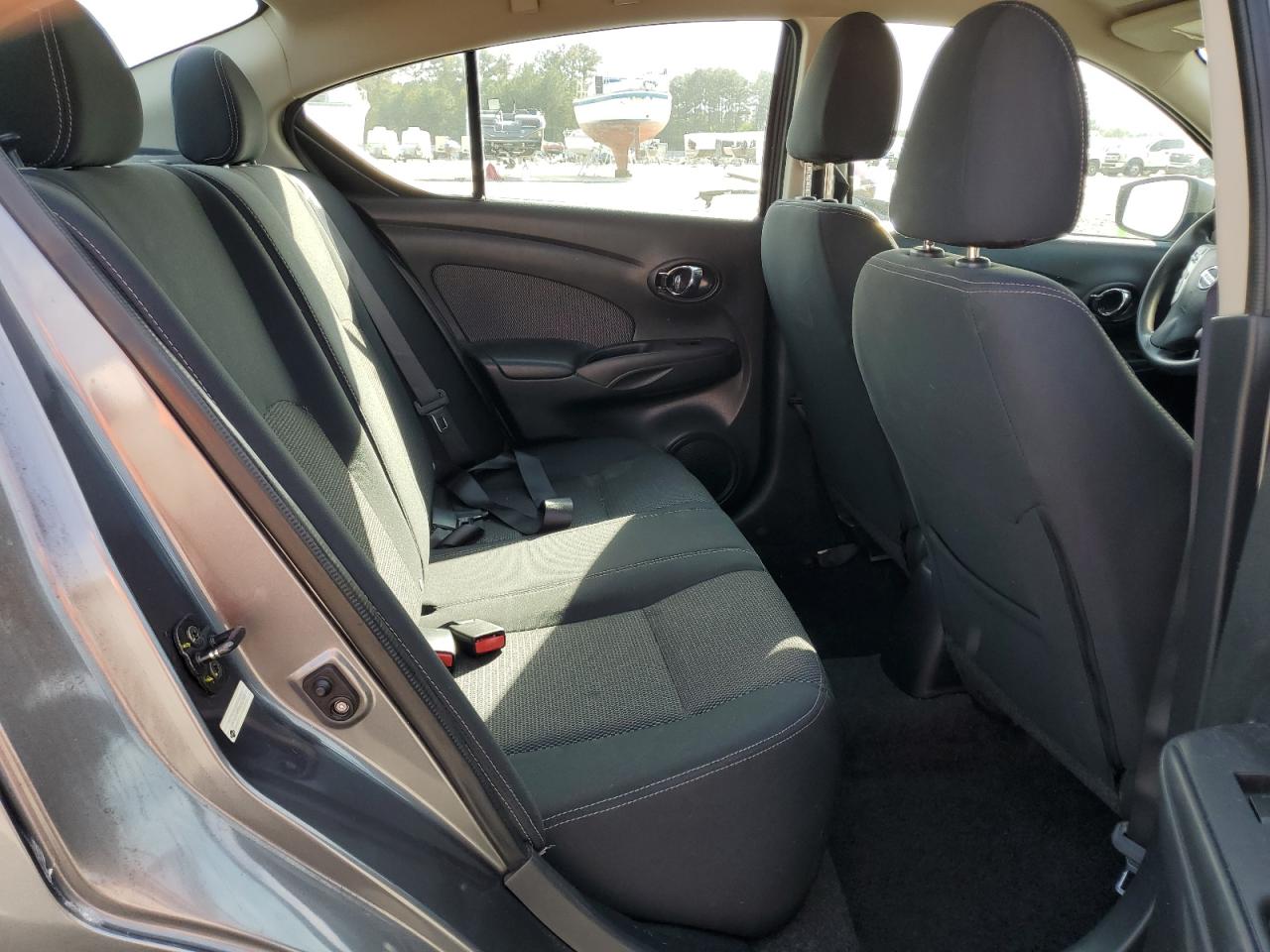 2016 Nissan Versa S VIN: 3N1CN7AP8GL821060 Lot: 82368915