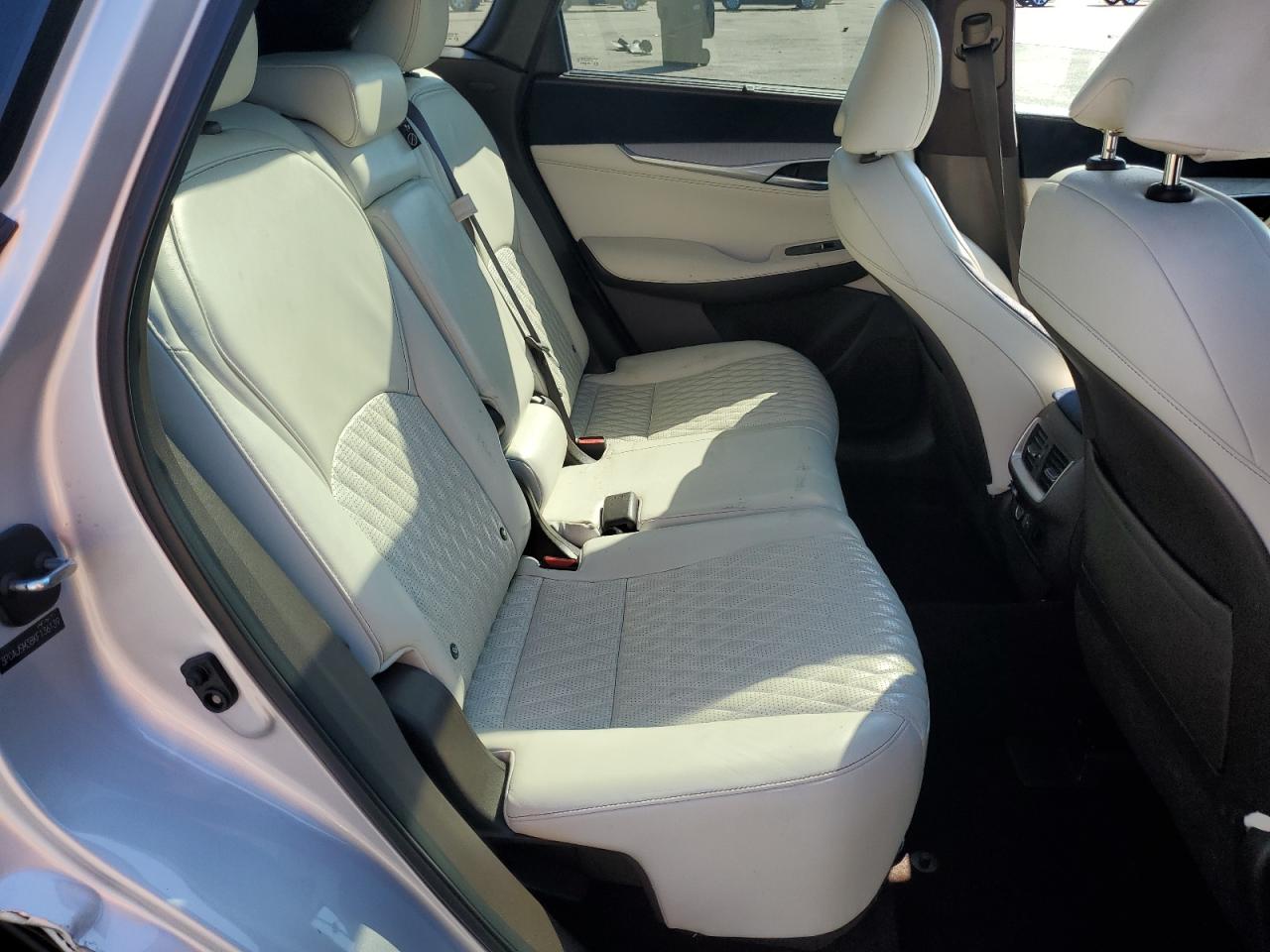 2019 Infiniti Qx50 Essential VIN: 3PCAJ5M38KF136139 Lot: 84988695