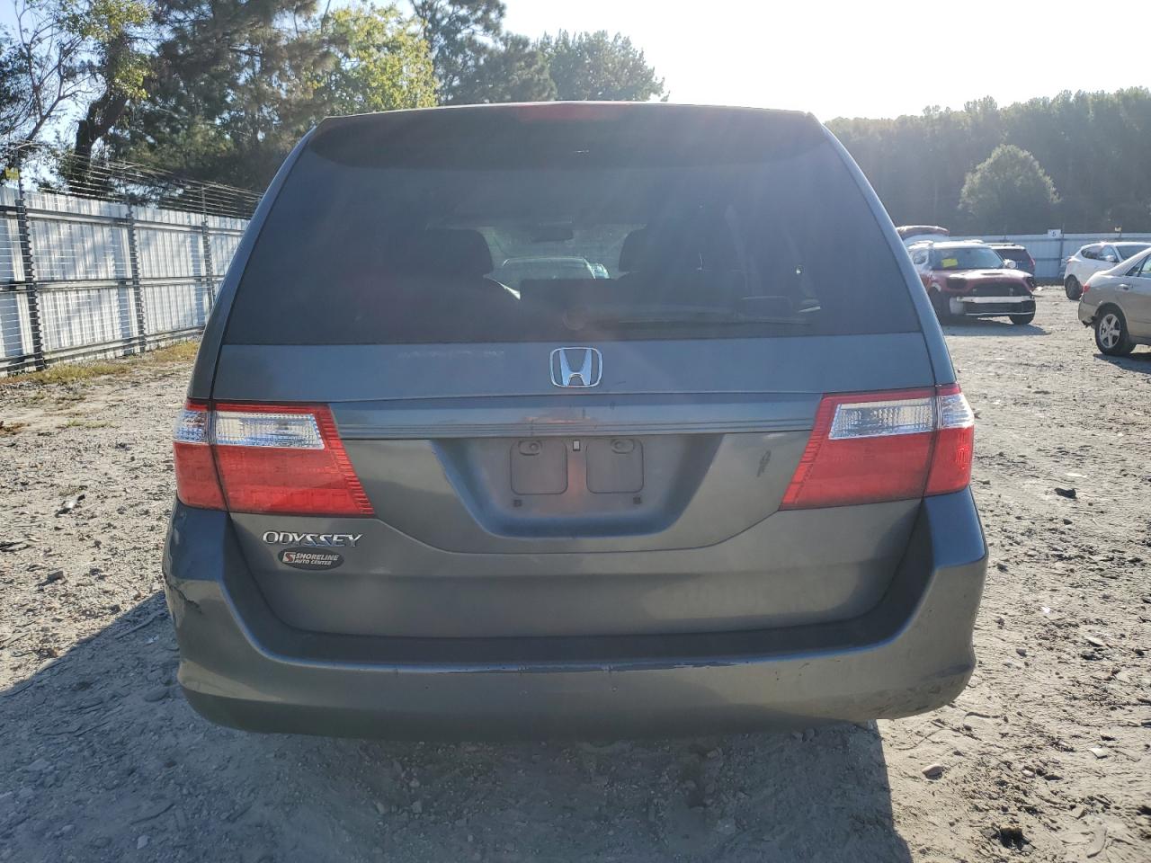 2007 Honda Odyssey Lx VIN: 5FNRL38277B069124 Lot: 81986145