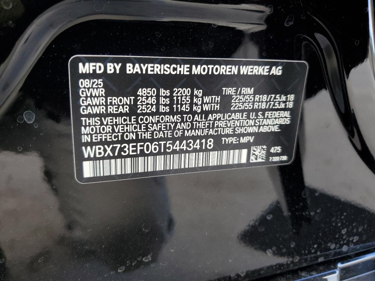 car-image car-image