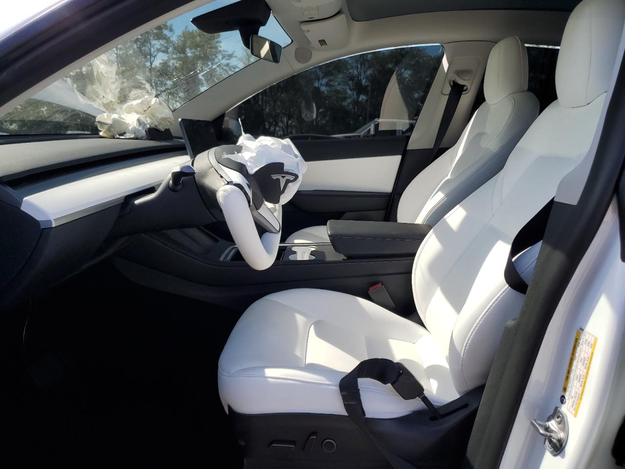 2022 Tesla Model Y VIN: 7SAYGAEE1NF507929 Lot: 84067105