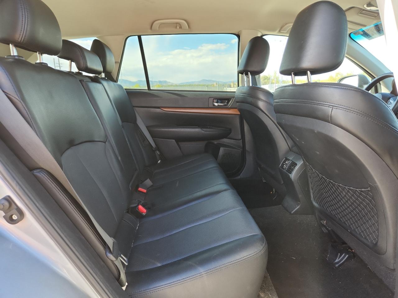 2014 Subaru Outback 2.5I Limited VIN: 4S4BRBKC7E3298727 Lot: 82415415