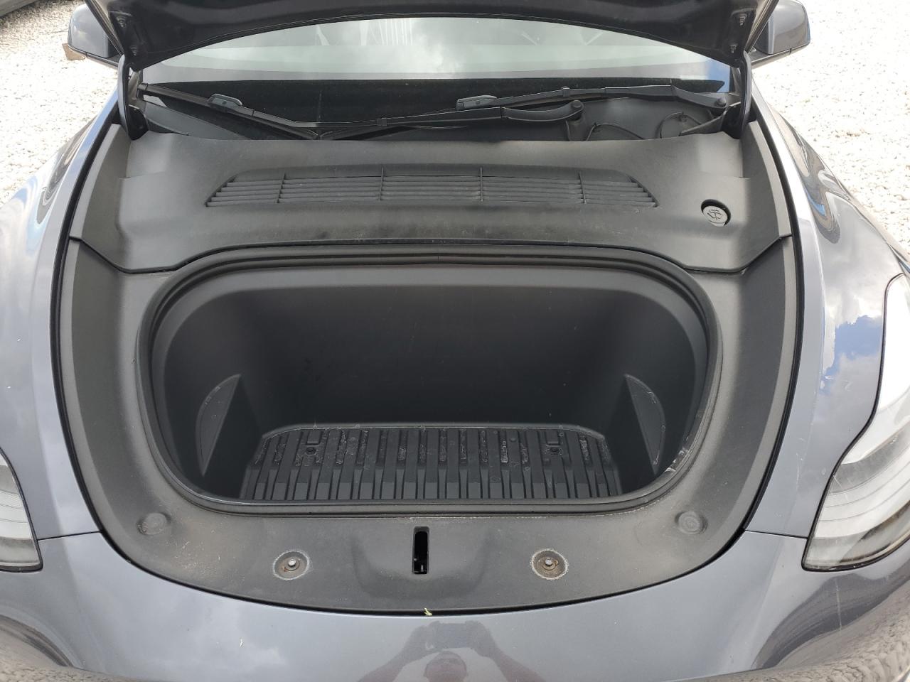 2023 Tesla Model Y VIN: 7SAYGDEFXPF584635 Lot: 87273585