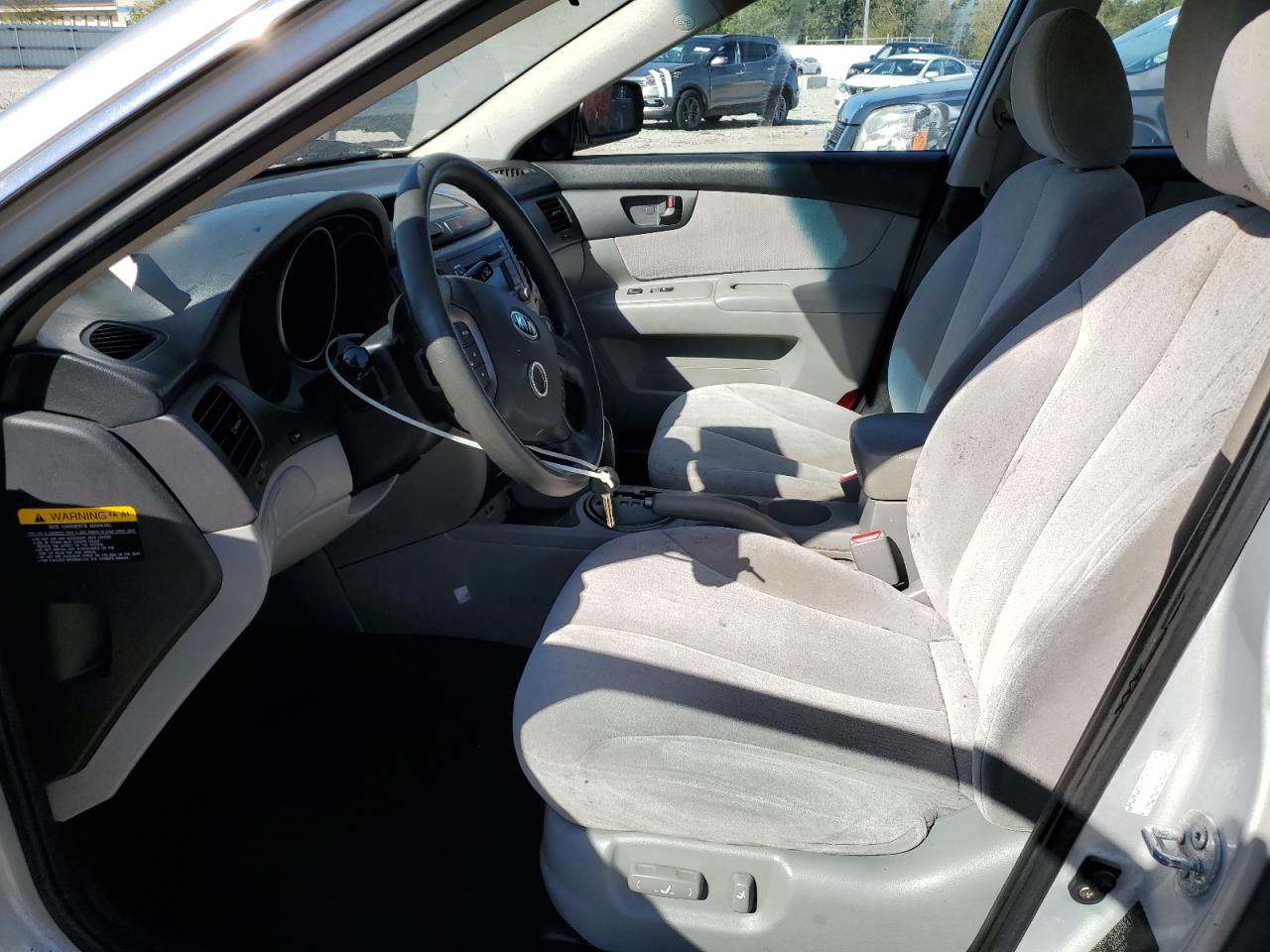 2009 Kia Optima Lx VIN: KNAGE228095353401 Lot: 86484165