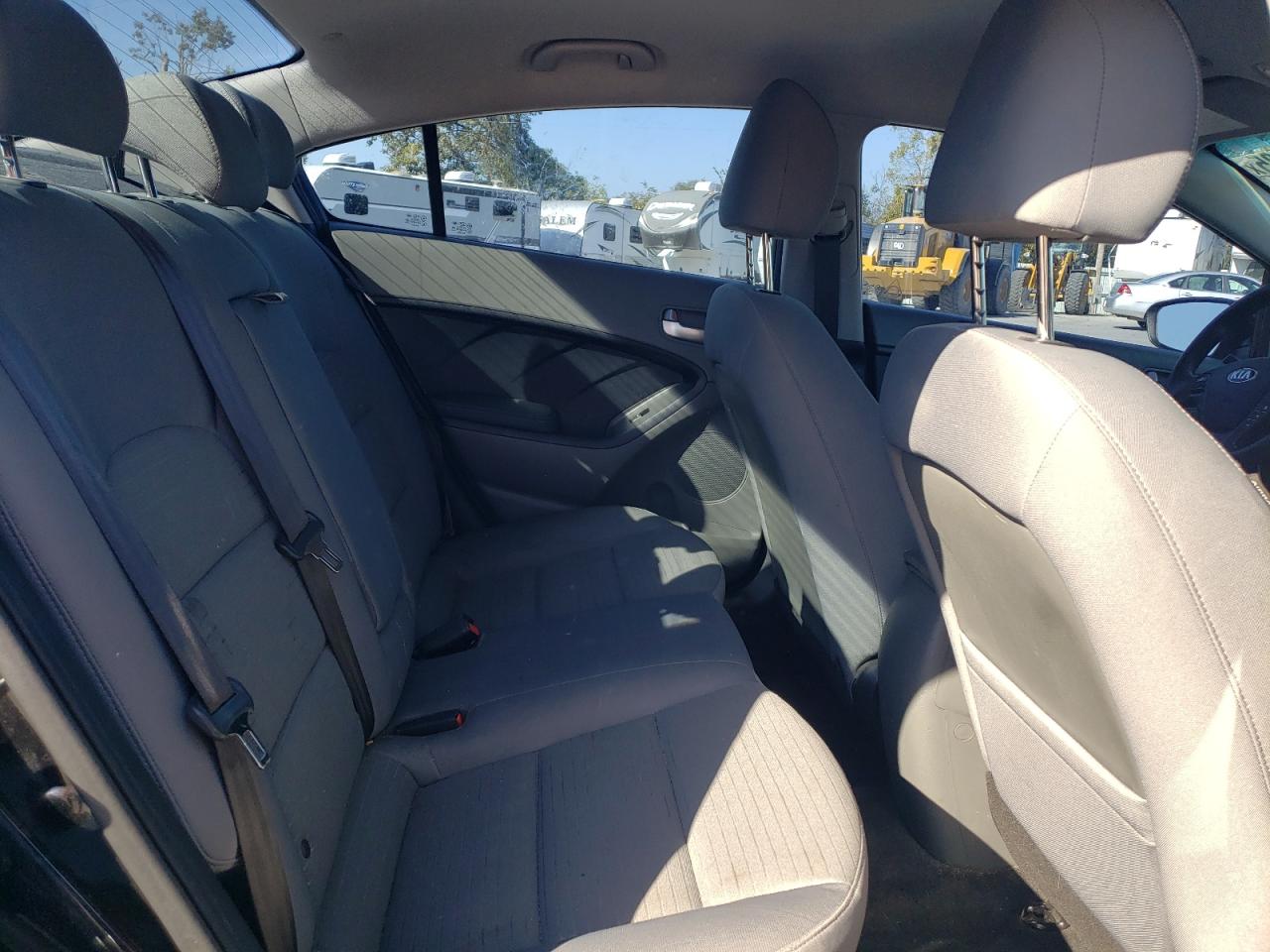 2017 Kia Forte Lx VIN: 3KPFL4A70HE113485 Lot: 86474185