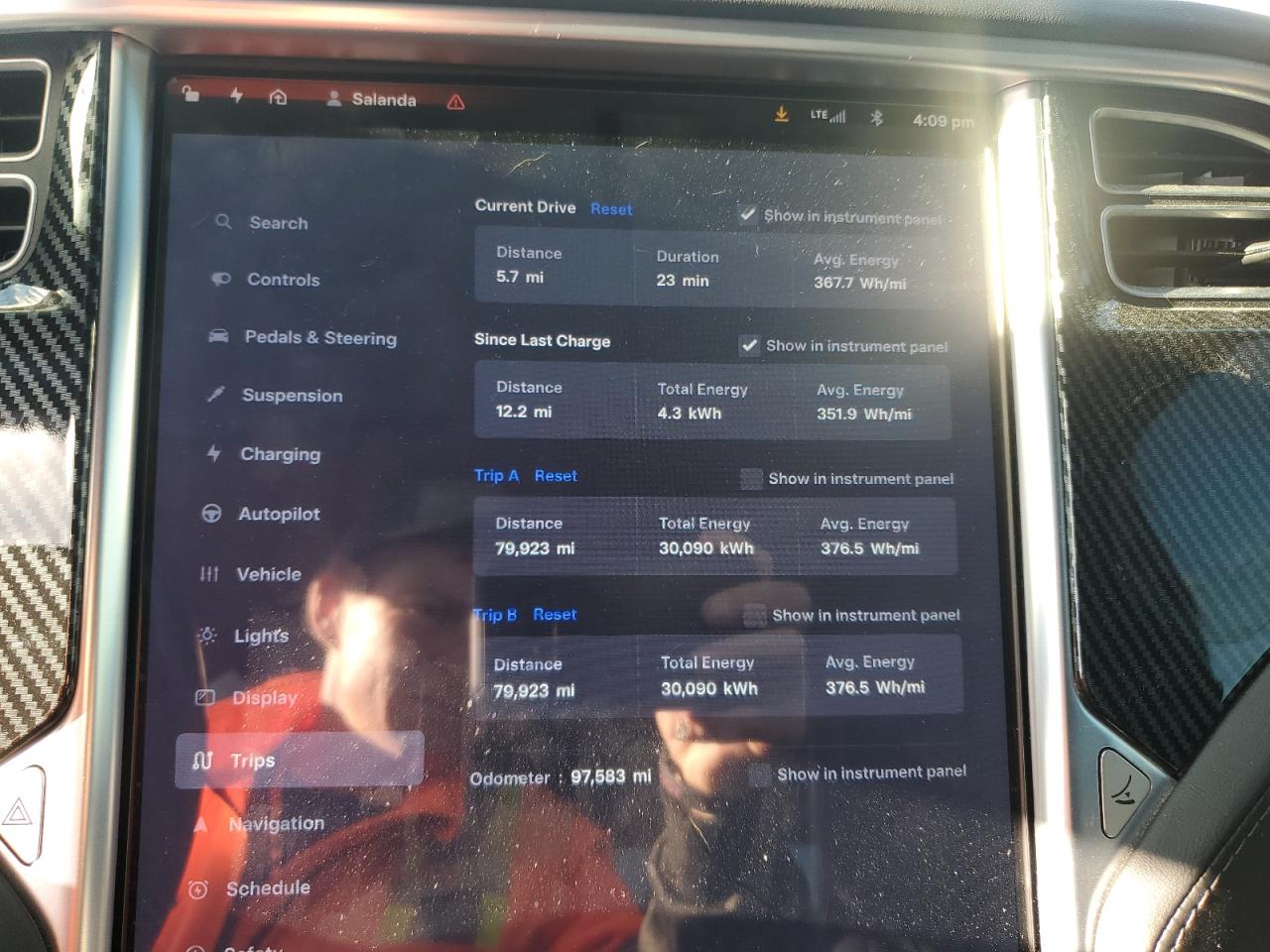 2018 Tesla Model X VIN: 5YJXCDE27JF089561 Lot: 90622115