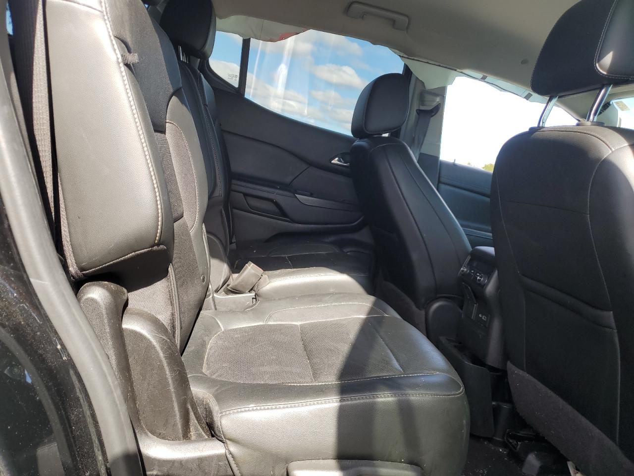 2020 GMC Acadia Slt VIN: 1GKKNMLS2LZ189463 Lot: 82498335