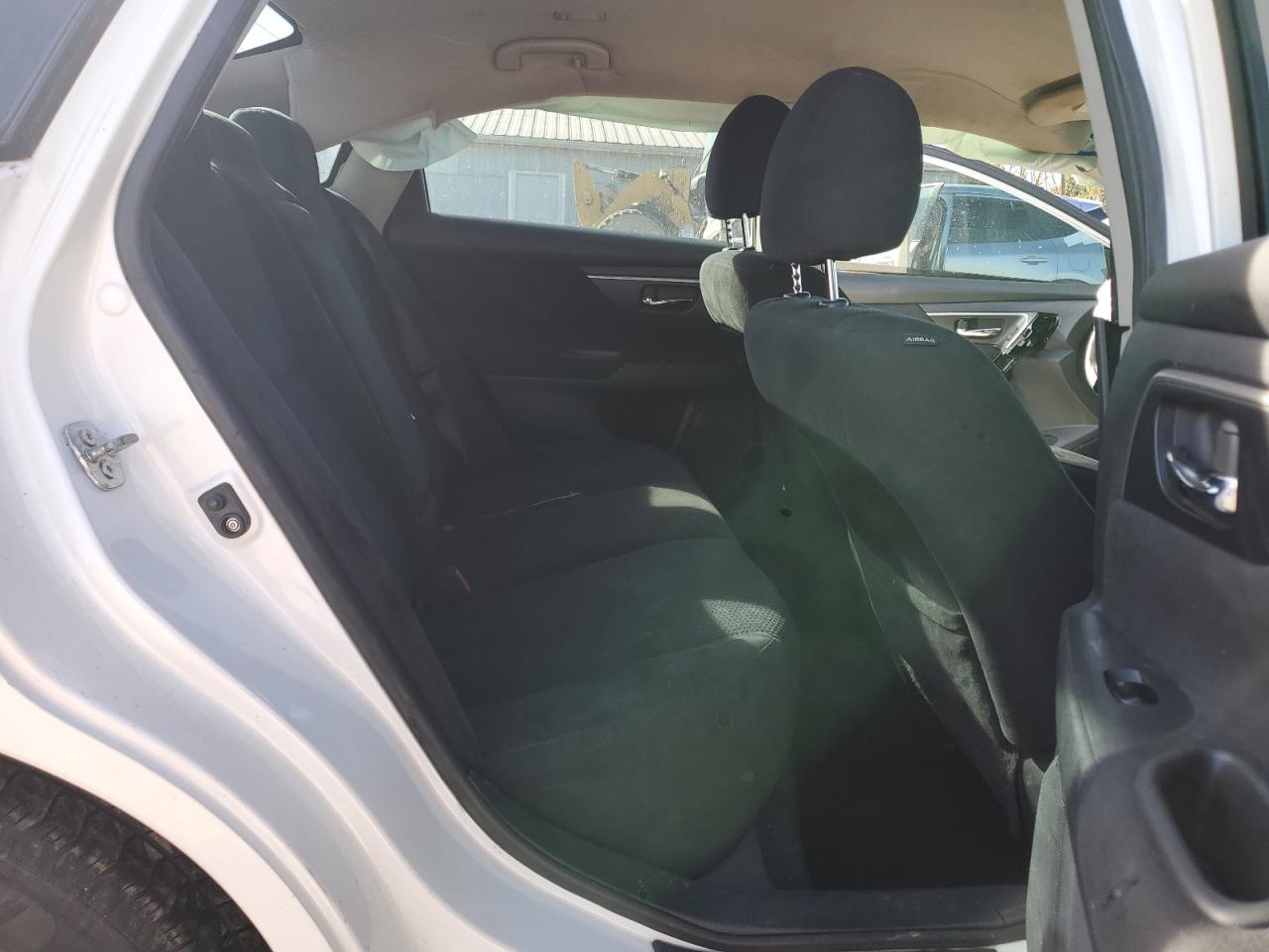 2015 Nissan Altima 2.5 VIN: 1N4AL3APXFC201863 Lot: 82563665