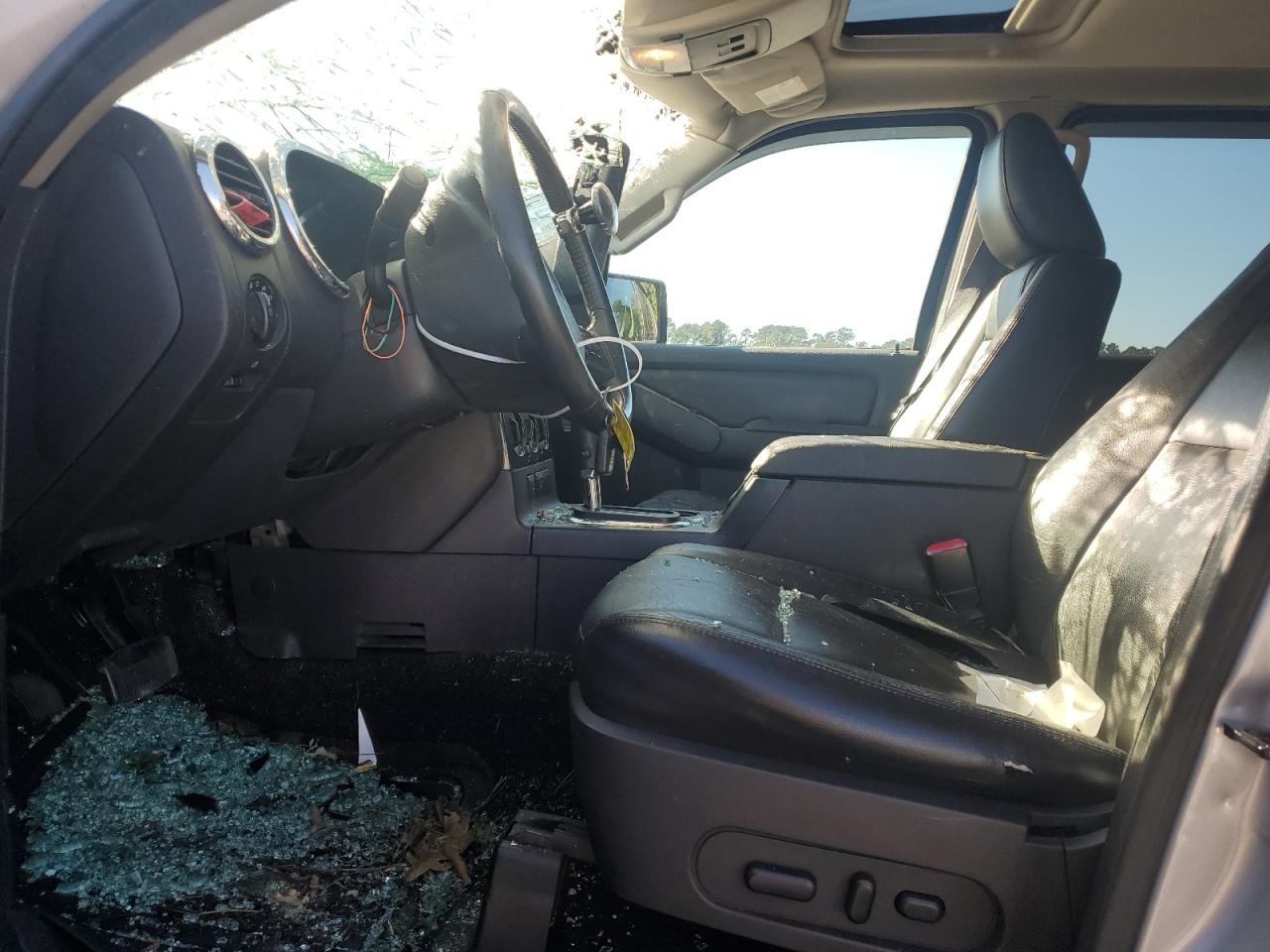 2009 Ford Explorer Xlt VIN: 1FMEU73EX9UA26939 Lot: 87091395