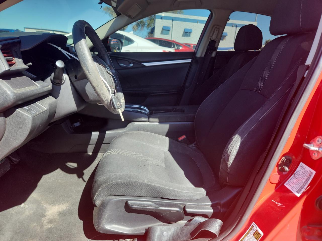 2018 Honda Civic Lx VIN: 2HGFC2F58JH583030 Lot: 81992485