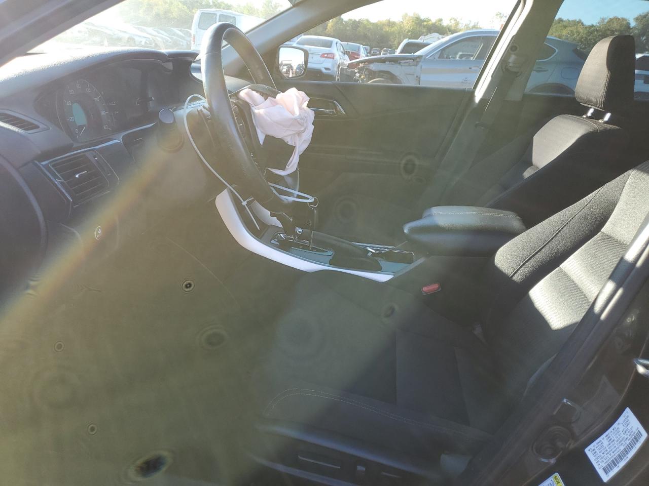 2015 Honda Accord Sport VIN: 1HGCR2F52FA110439 Lot: 81932445