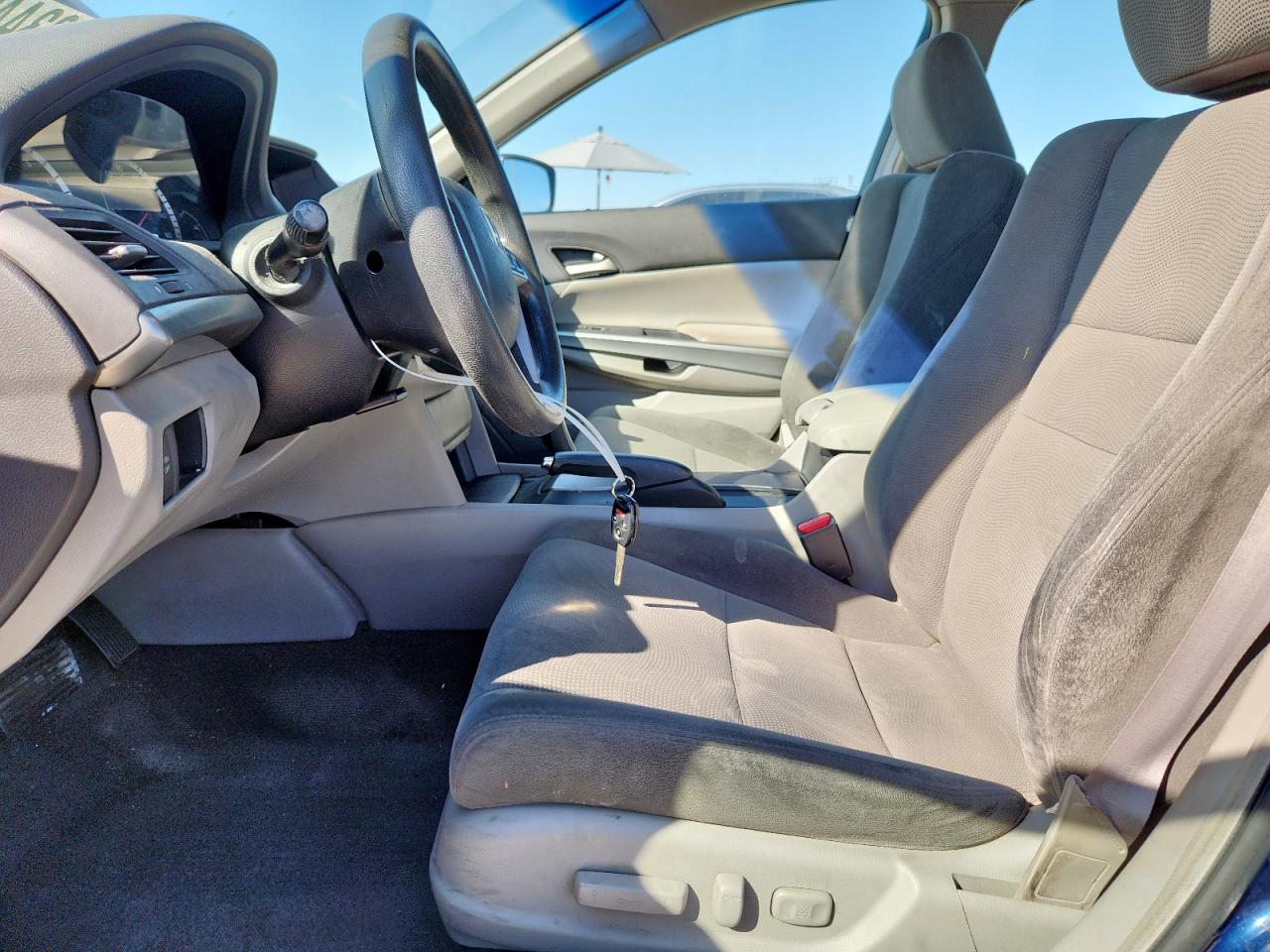 2008 Honda Accord Ex VIN: 1HGCP26788A103912 Lot: 85834405