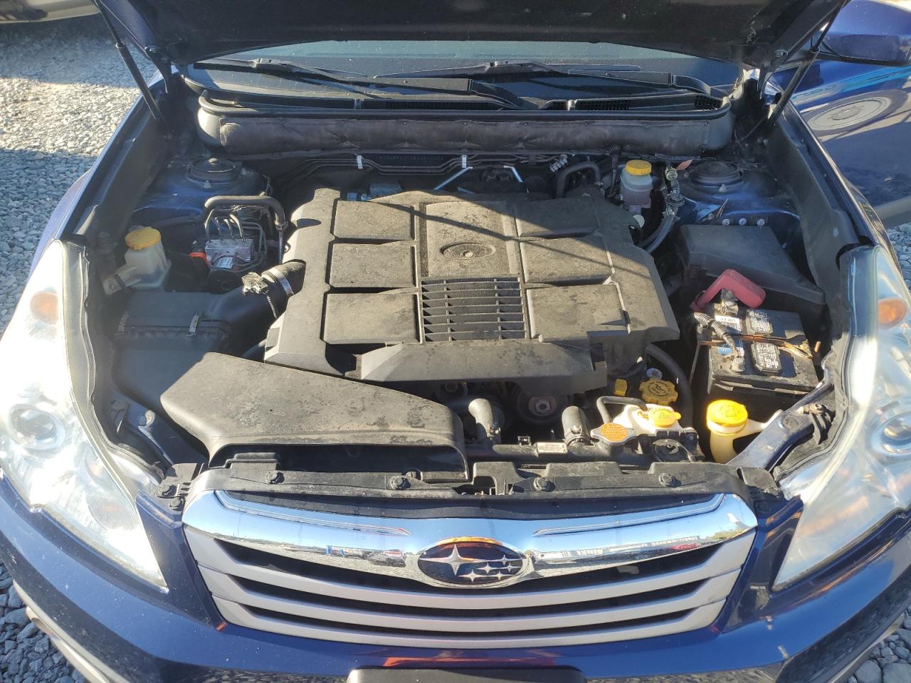 2011 Subaru Outback 3.6R Limited VIN: 4S4BRDJC3B2320060 Lot: 84954605