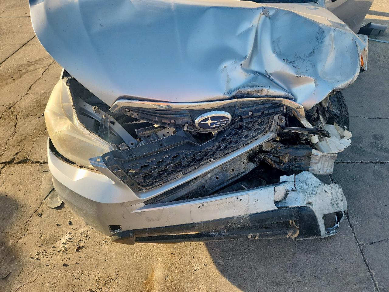 2016 Subaru Forester 2.5I VIN: JF2SJABC2GH463869 Lot: 85001775