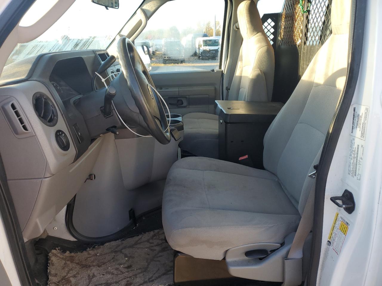 2014 Ford Econoline E150 Van VIN: 1FTNE1EW3EDA08605 Lot: 87107345