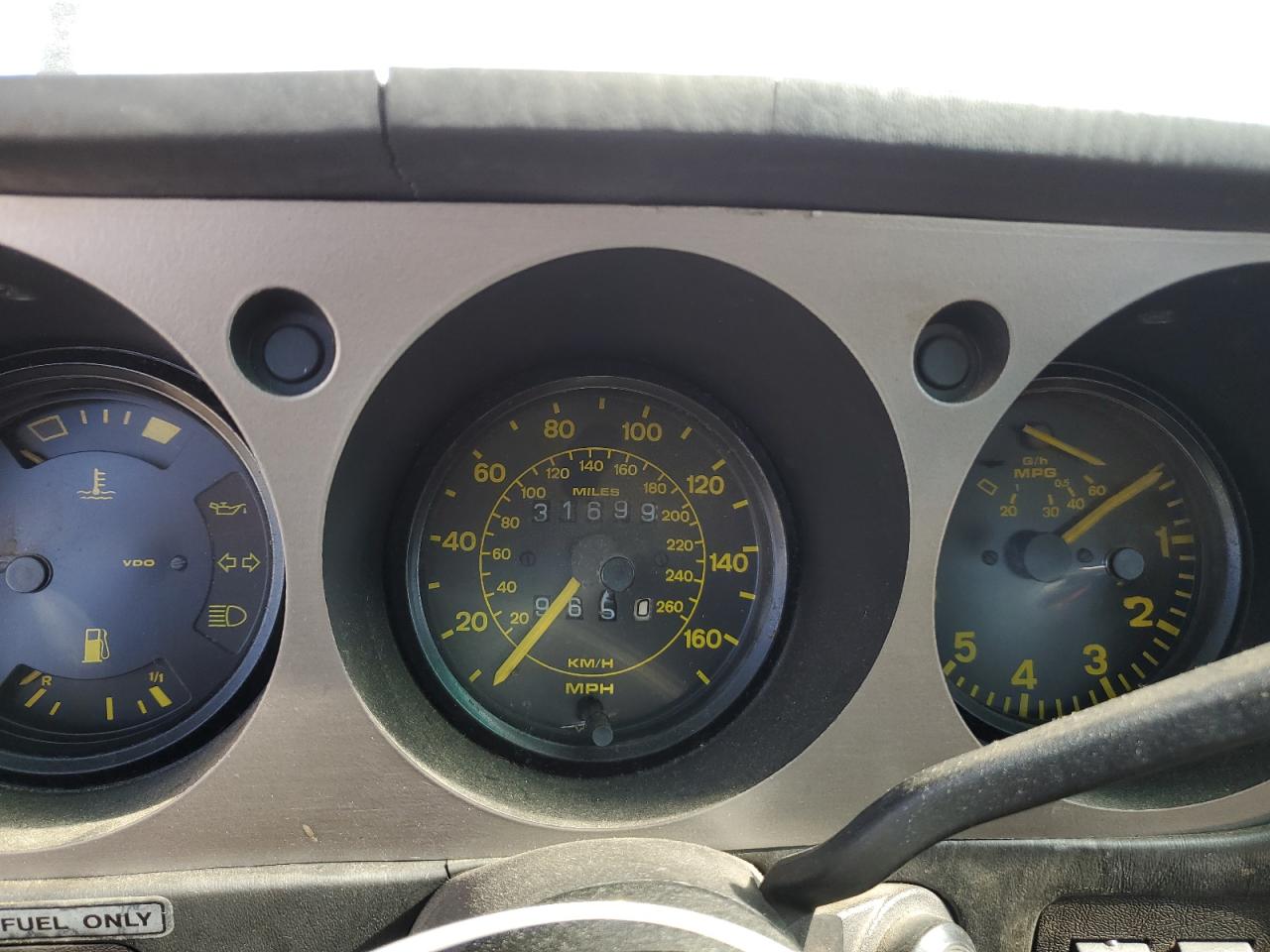 1983 Porsche 944 VIN: WP0AA0943DN452511 Lot: 82349255