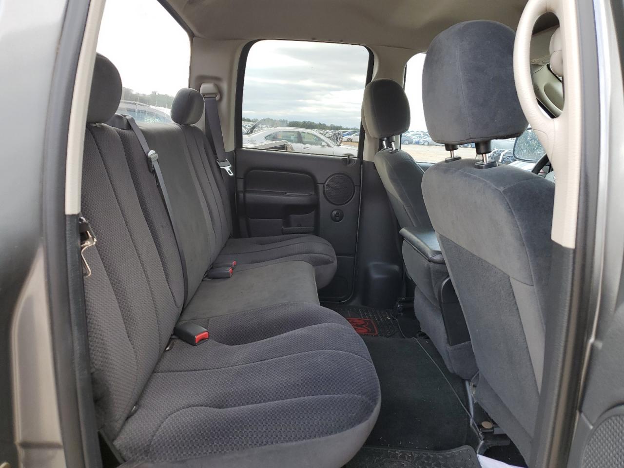 2005 Dodge Ram 1500 St VIN: 1D7HU18D25S128391 Lot: 90425135