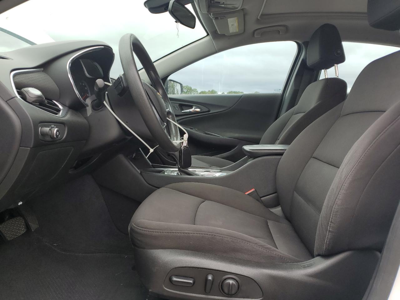 2019 Chevrolet Malibu Lt VIN: 1G1ZD5STXKF144227 Lot: 86054195