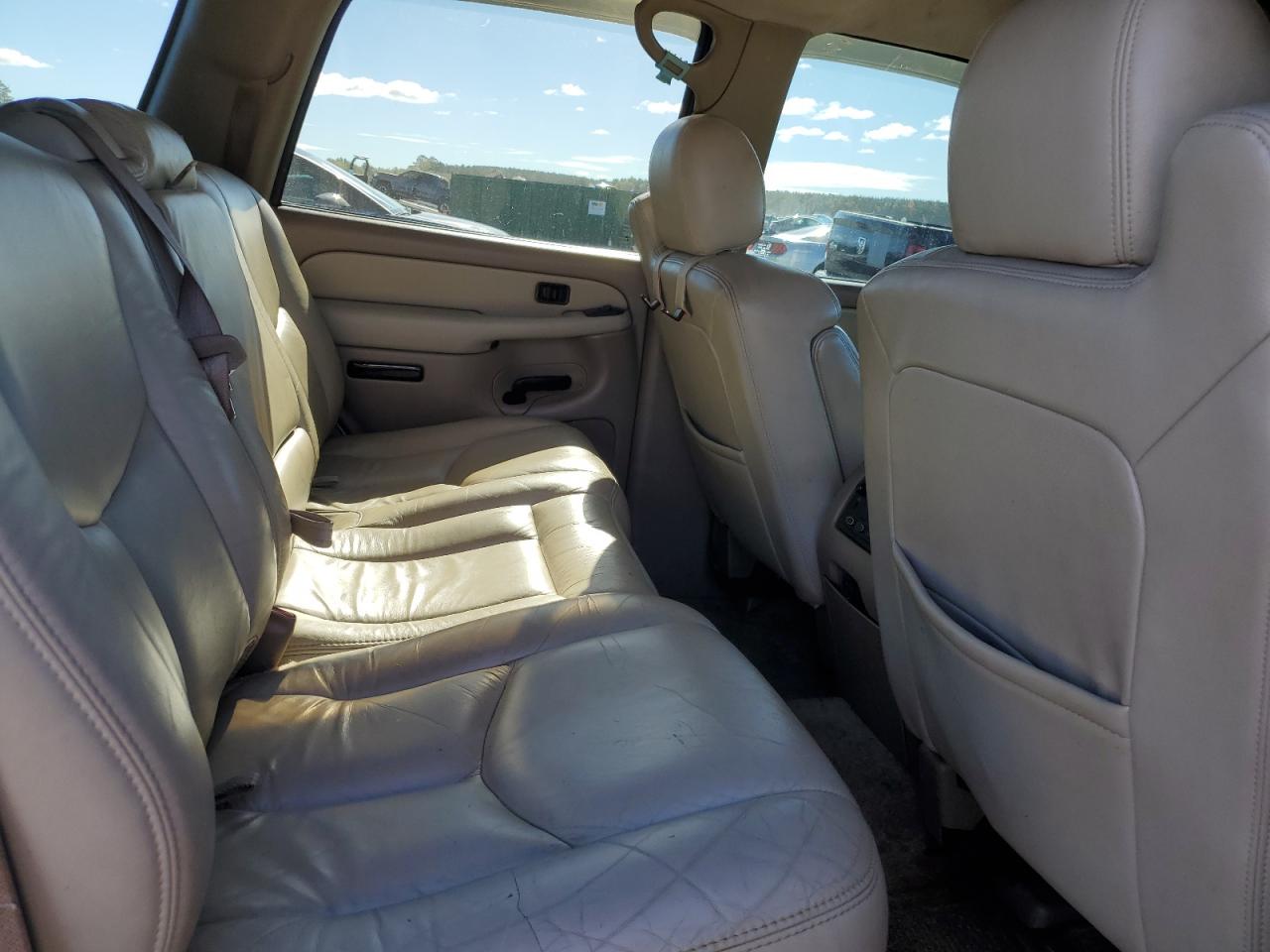 2003 Chevrolet Tahoe C1500 VIN: 1GNEC13Z53R301609 Lot: 86272705