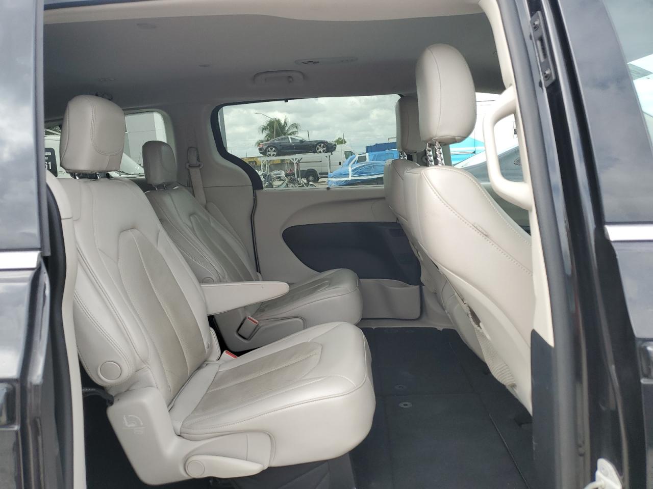 2021 Chrysler Pacifica Touring L VIN: 2C4RC1BG7MR504359 Lot: 87032985