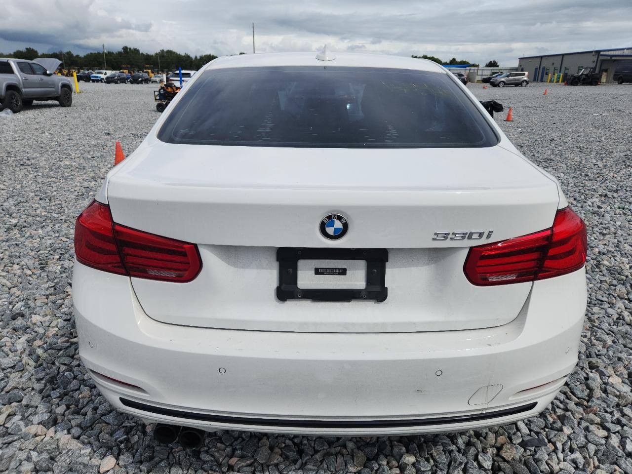 2018 BMW 330 I VIN: WBA8B9C58JEE82245 Lot: 85824025