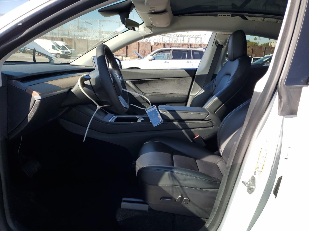 2021 Tesla Model Y VIN: 5YJYGDEE3MF306353 Lot: 86890345