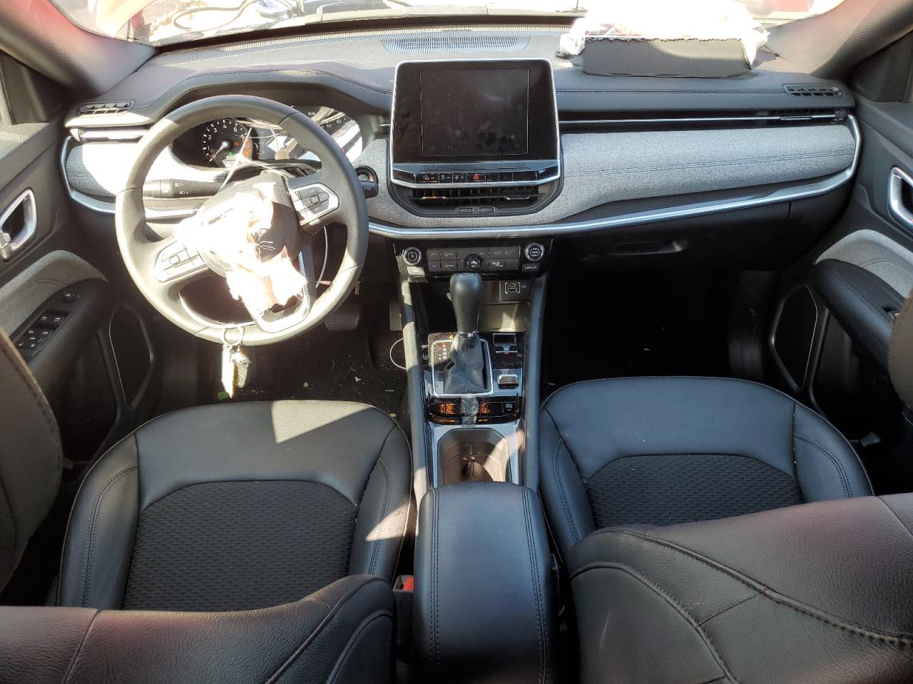 2025 Jeep Compass Latitude VIN: 3C4NJDBN8ST524991 Lot: 85388135