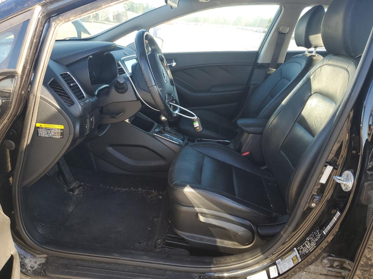 2017 Kia Forte Ex VIN: 3KPFL4A82HE037681 Lot: 87296075