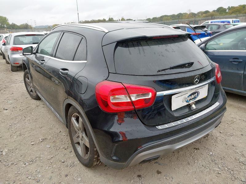 2015 MERCEDES-BENZ GLA 200 D AMG LINE AUTO 