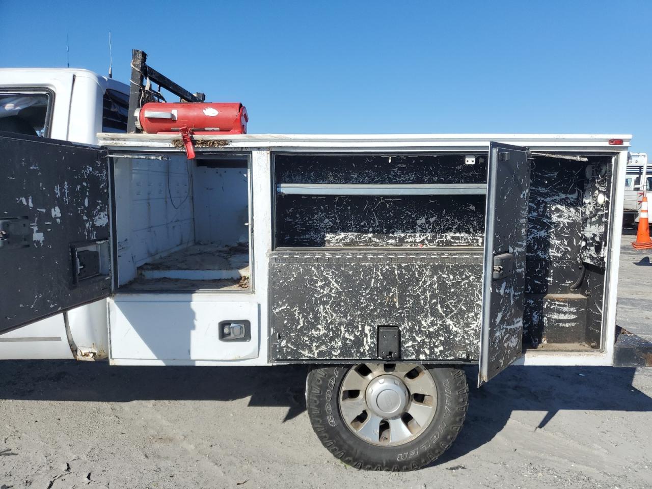 2015 Ford Super Duty F-250 W/S VIN: 1FD7X2B65FEB37398 Lot: 86280165