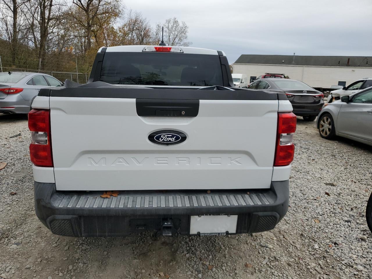 2025 Ford Maverick Xl VIN: 3FTTW8A33SRB21689 Lot: 90659575