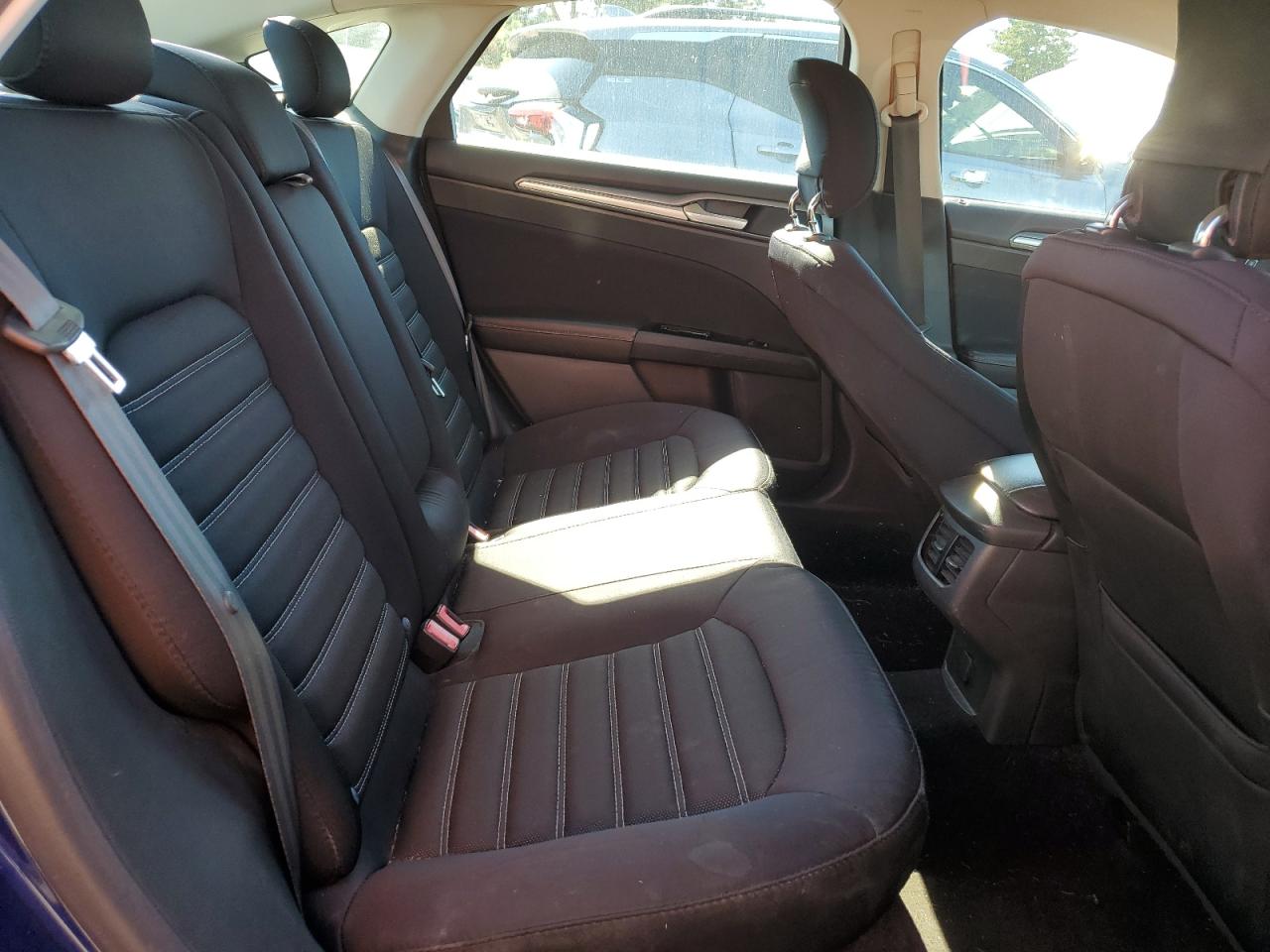 2014 Ford Fusion Se VIN: 3FA6P0H72ER352565 Lot: 82451995