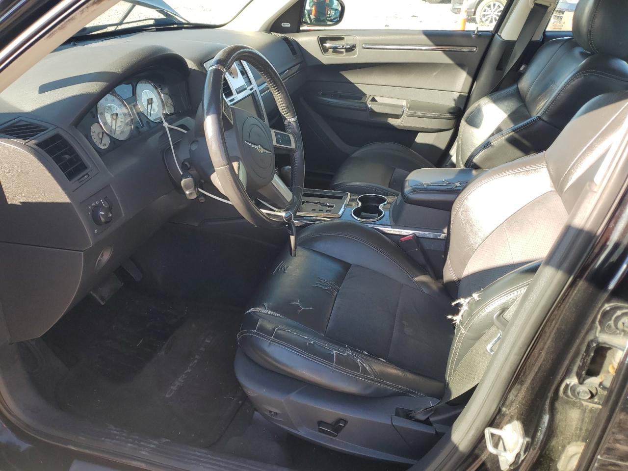 2008 Chrysler 300C VIN: 2C3LA63H18H305663 Lot: 90441415