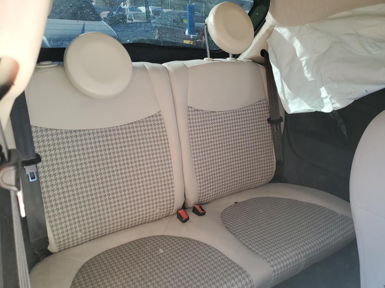 2017 Fiat 500 Pop VIN: 3C3CFFKR9HT549404 Lot: 92315975