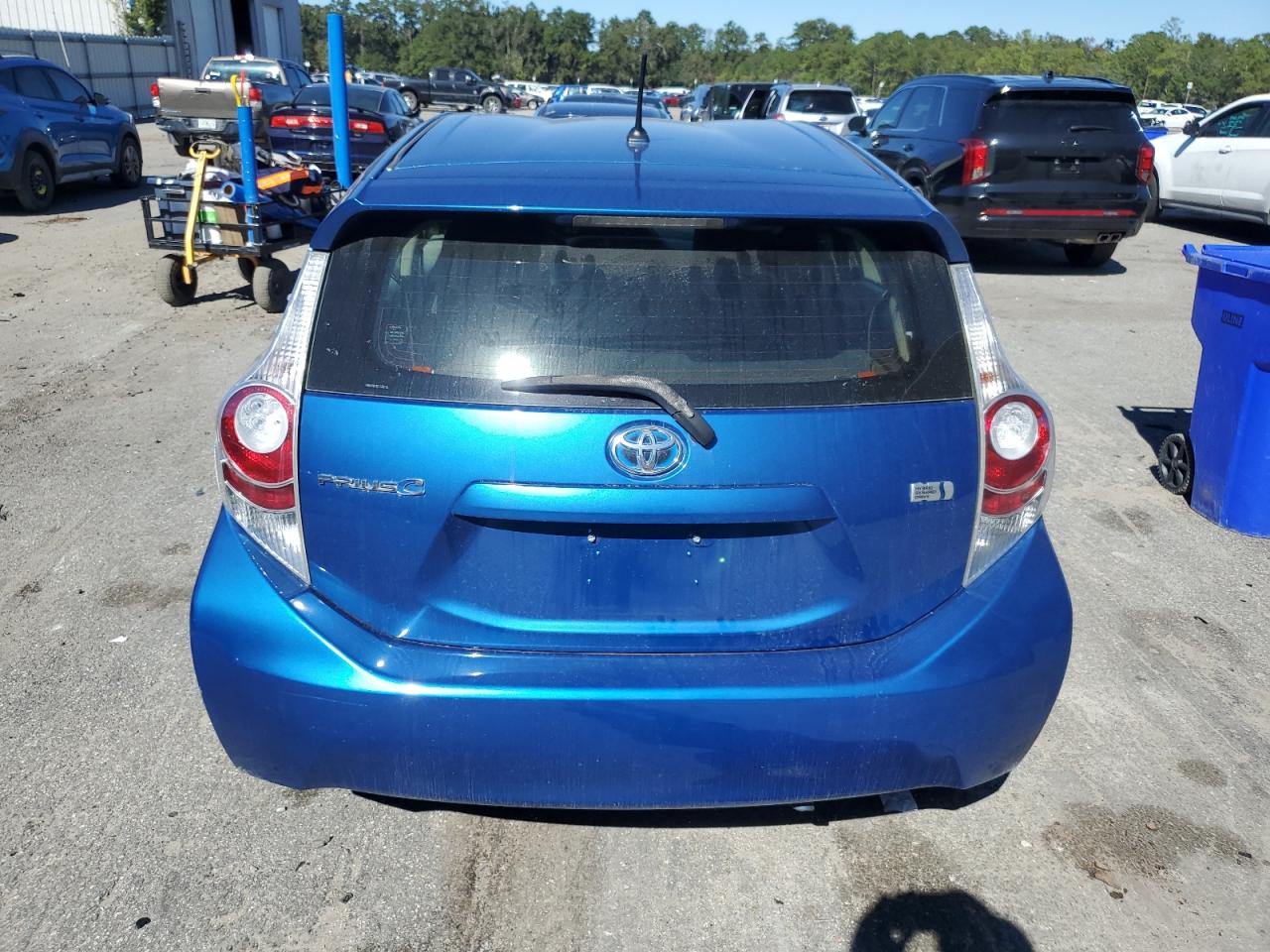 2012 Toyota Prius C VIN: JTDKDTB31C1520714 Lot: 90399085
