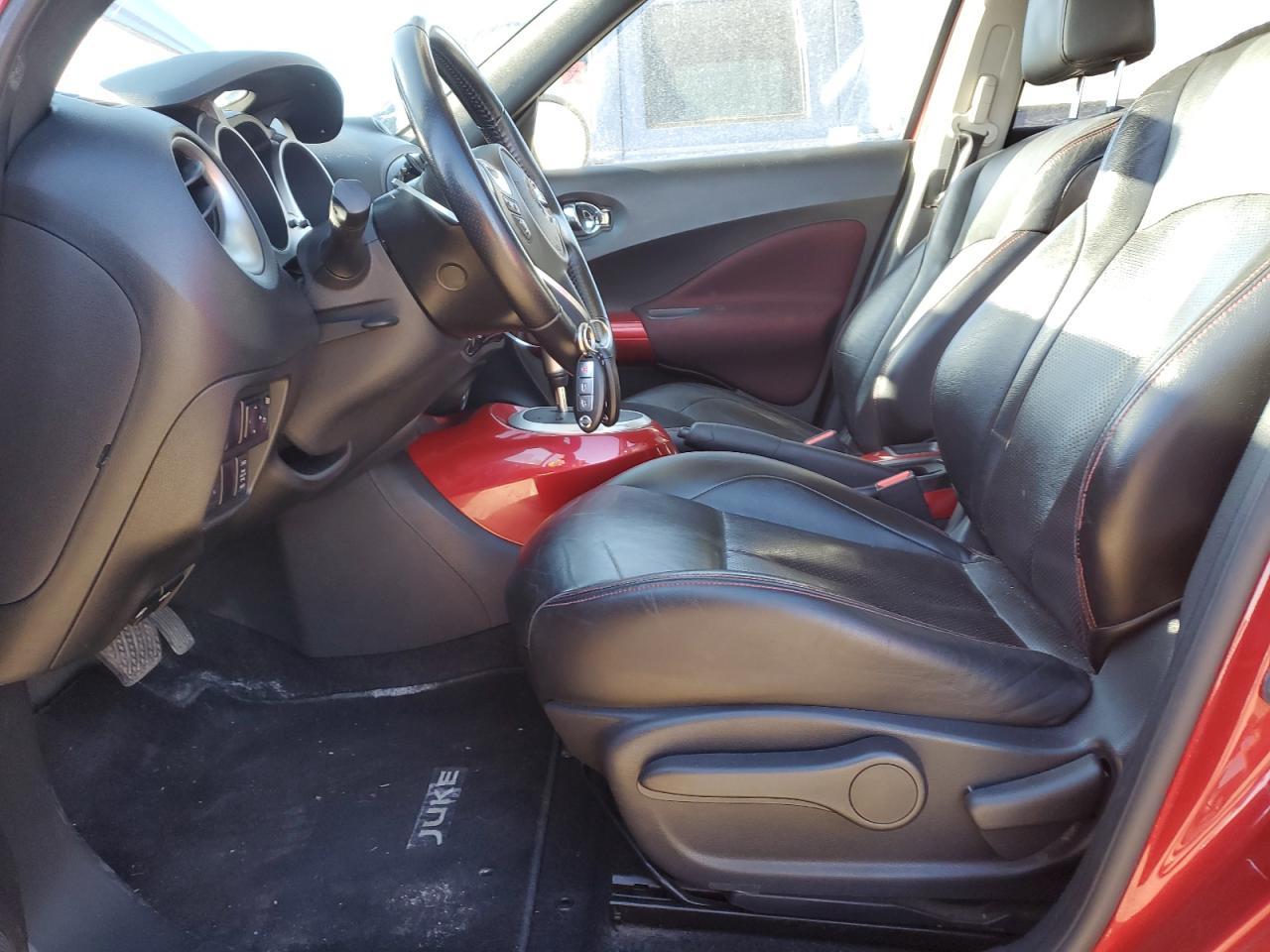 2011 Nissan Juke S VIN: JN8AF5MV2BT012145 Lot: 82583965