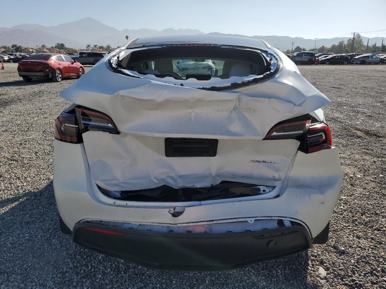 2022 Tesla Model Y VIN: 7SAYGDEE0NF542902 Lot: 84438855