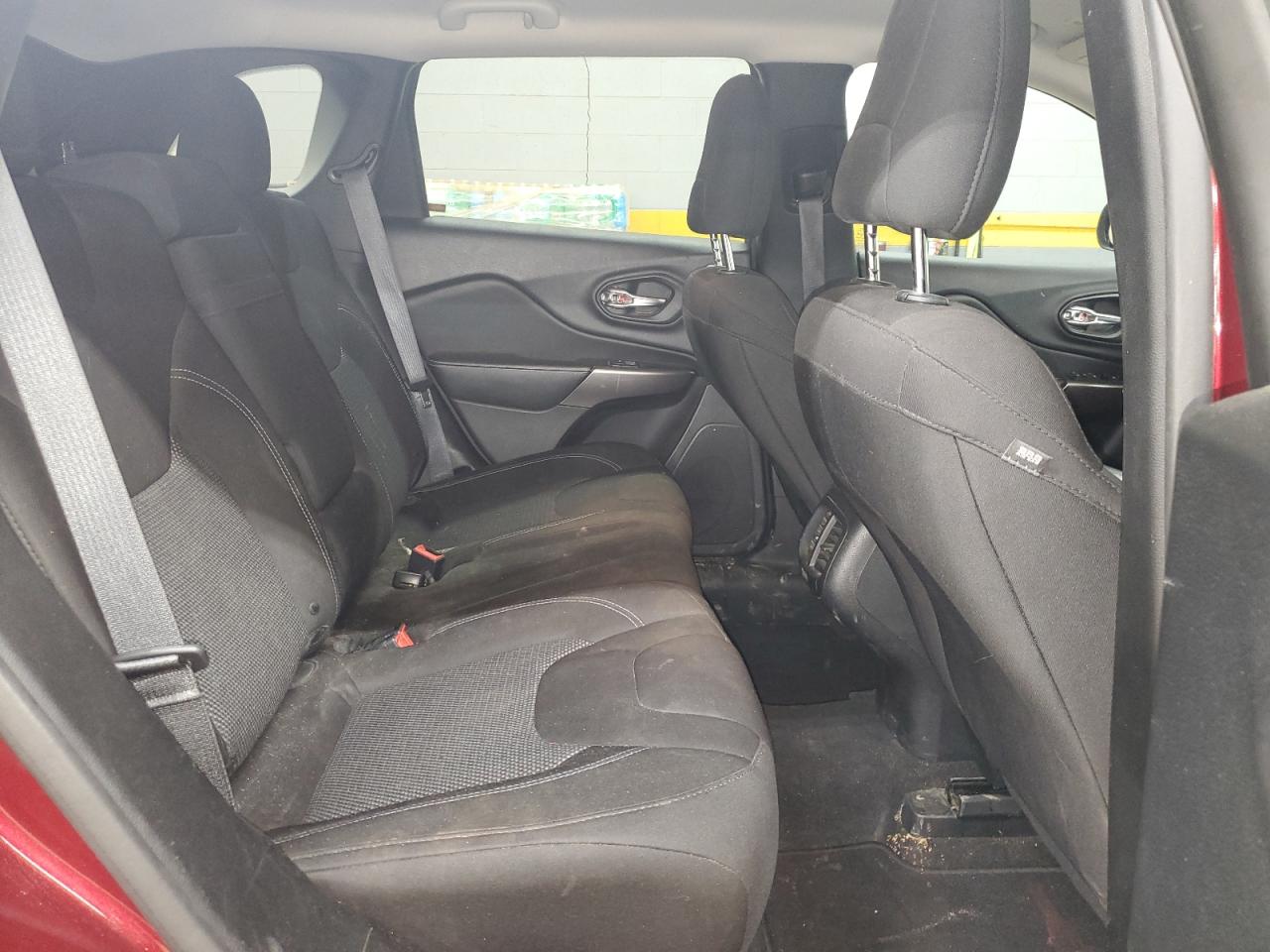 2019 Jeep Cherokee Latitude VIN: 1C4PJMCB7KD311422 Lot: 82602625