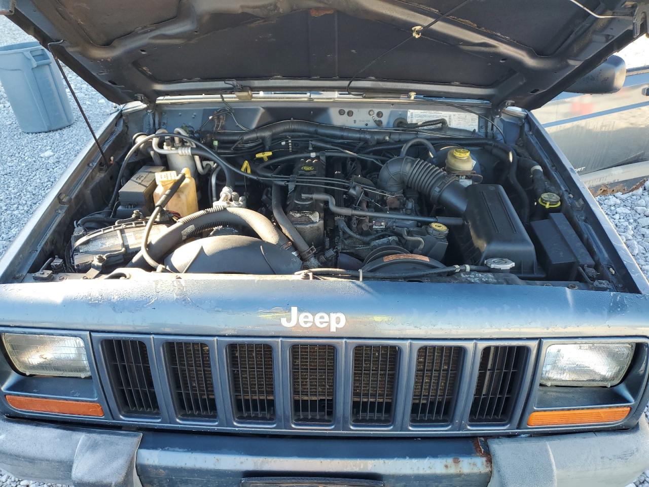 2001 Jeep Cherokee Sport VIN: 1J4FF48S21L567522 Lot: 87275805