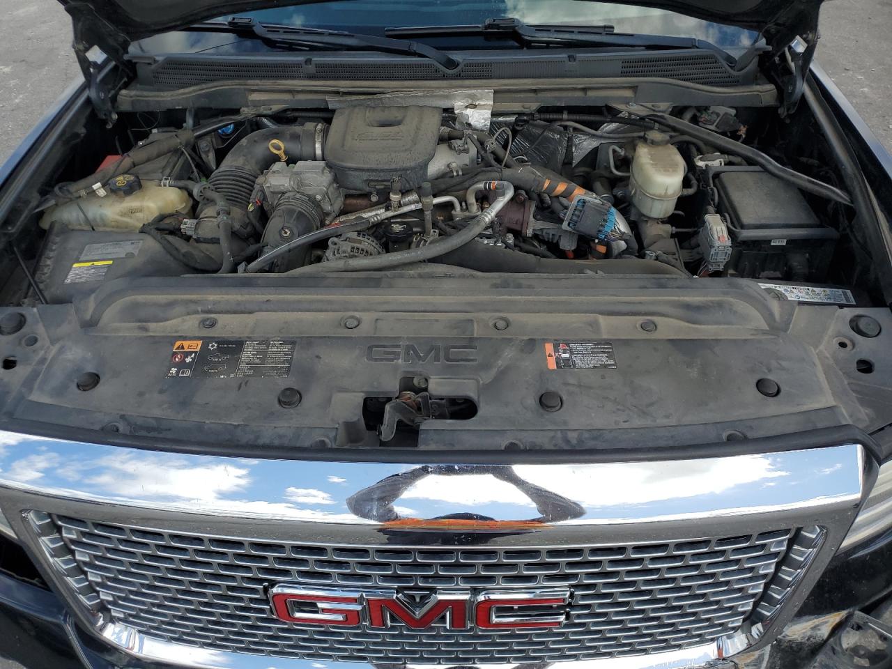 2016 GMC Sierra K2500 Denali VIN: 1GT12UE84GF152536 Lot: 82227775