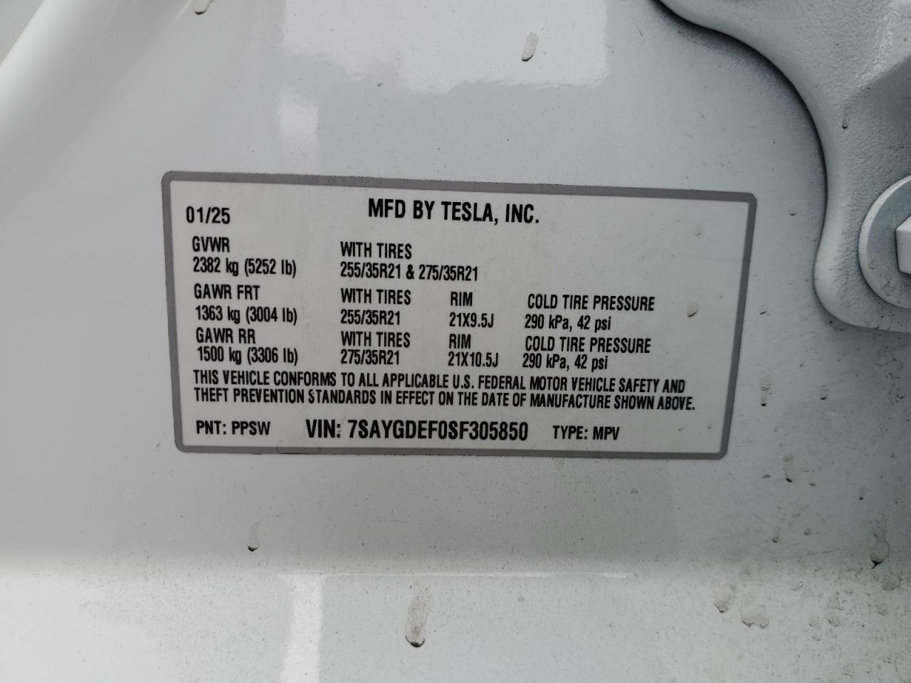 2025 Tesla Model Y VIN: 7SAYGDEF0SF305850 Lot: 85934125