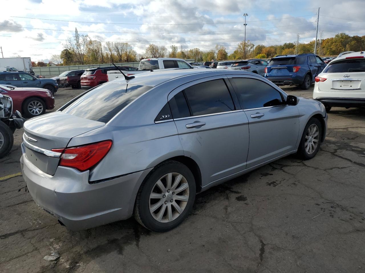 2014 Chrysler 200 Lx silver sedan gas 1C3CCBAB5EN128202 photo #4