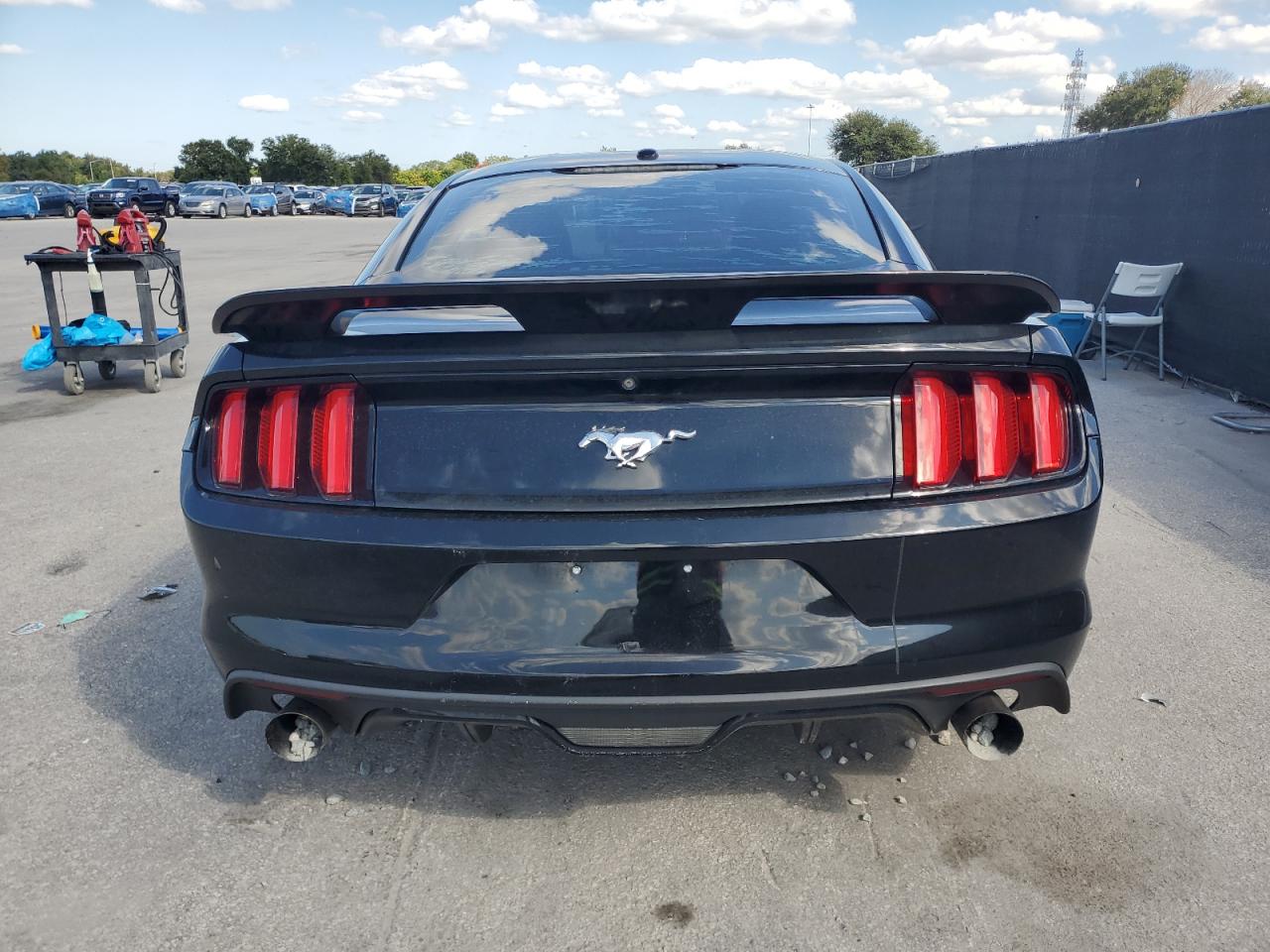 2015 Ford Mustang VIN: 1FA6P8THXF5417407 Lot: 89892485