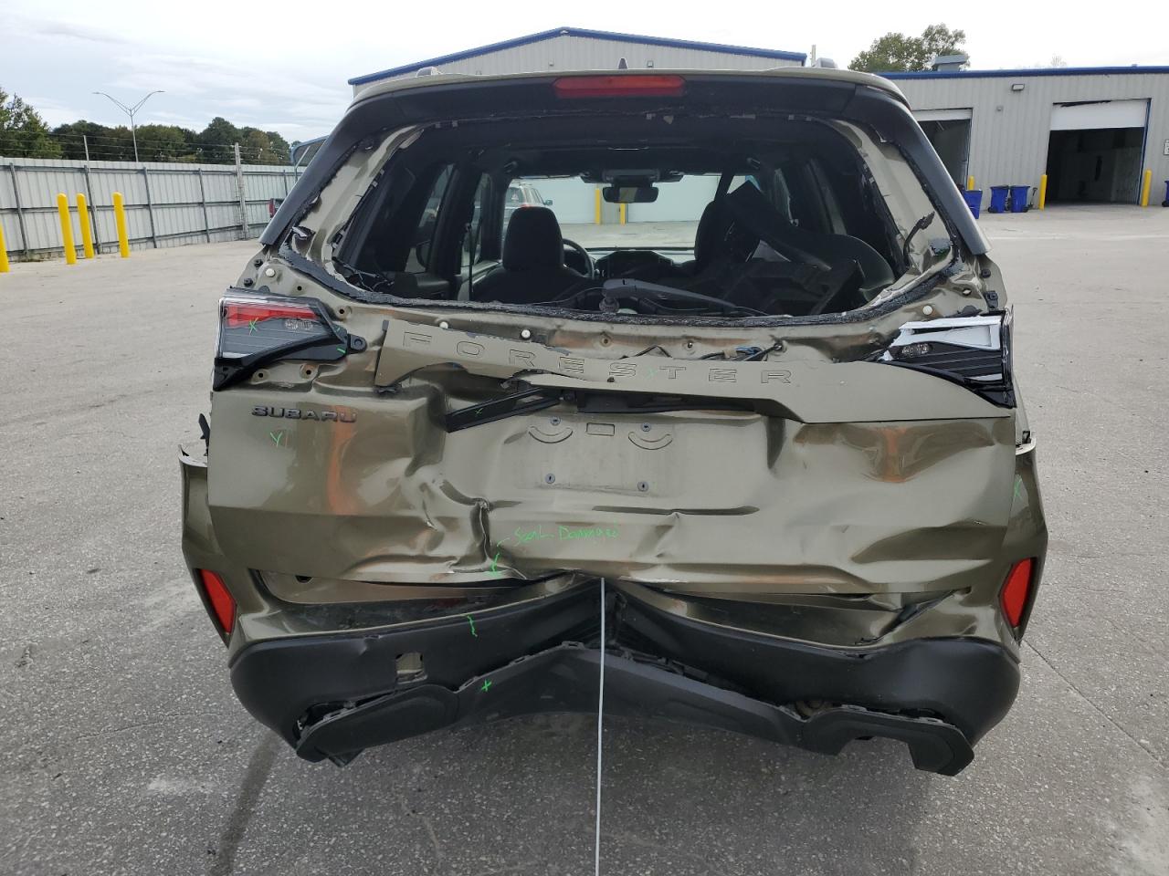 2025 Subaru Forester Premium VIN: JF2SLDBC6SH504511 Lot: 82393585