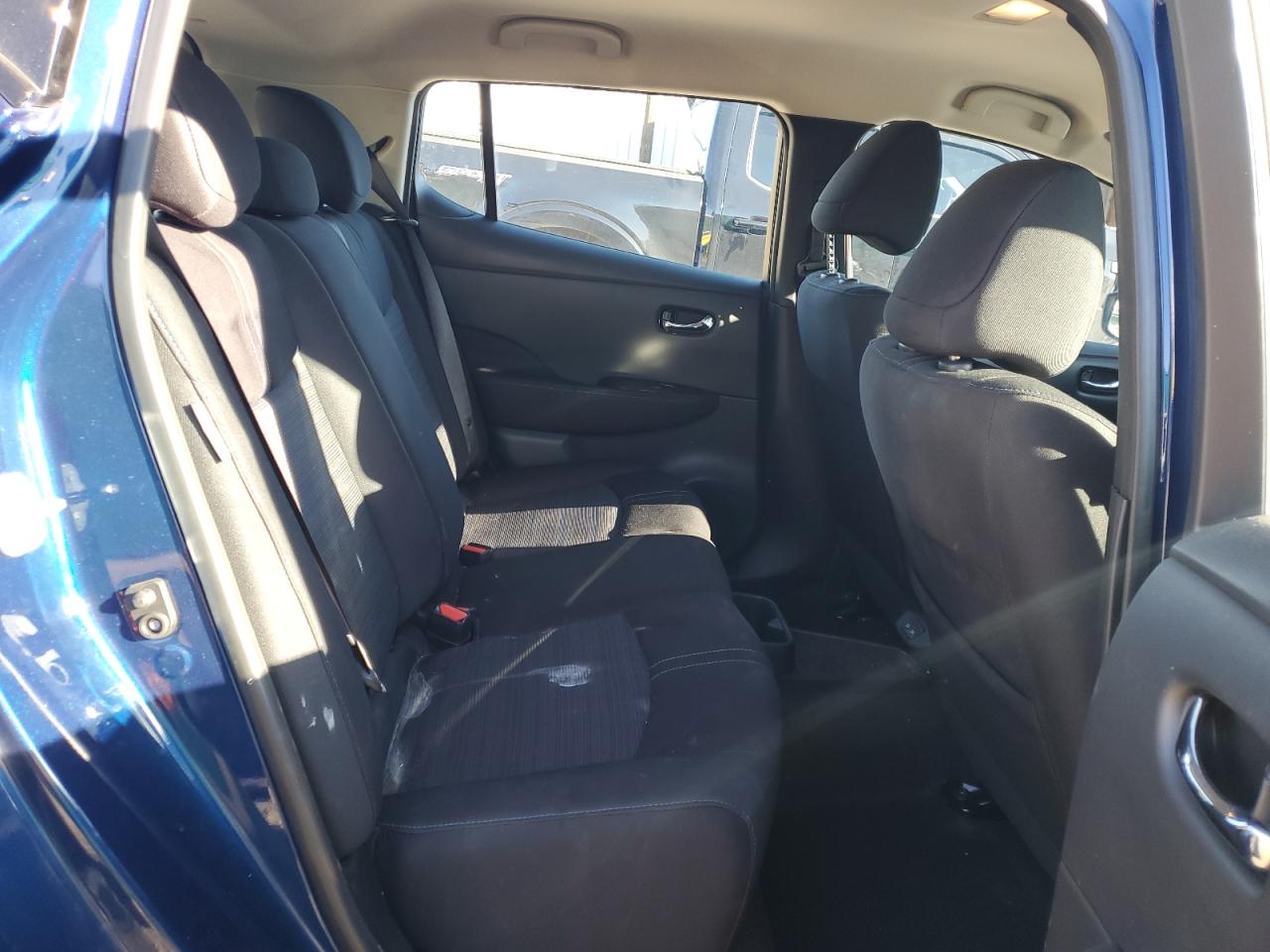 2025 Nissan Leaf S VIN: 1N4AZ1BV1SC563882 Lot: 85202405